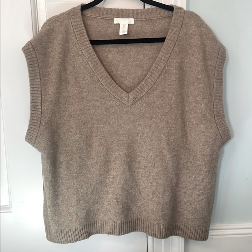 H&M Oversized Sweater Vest